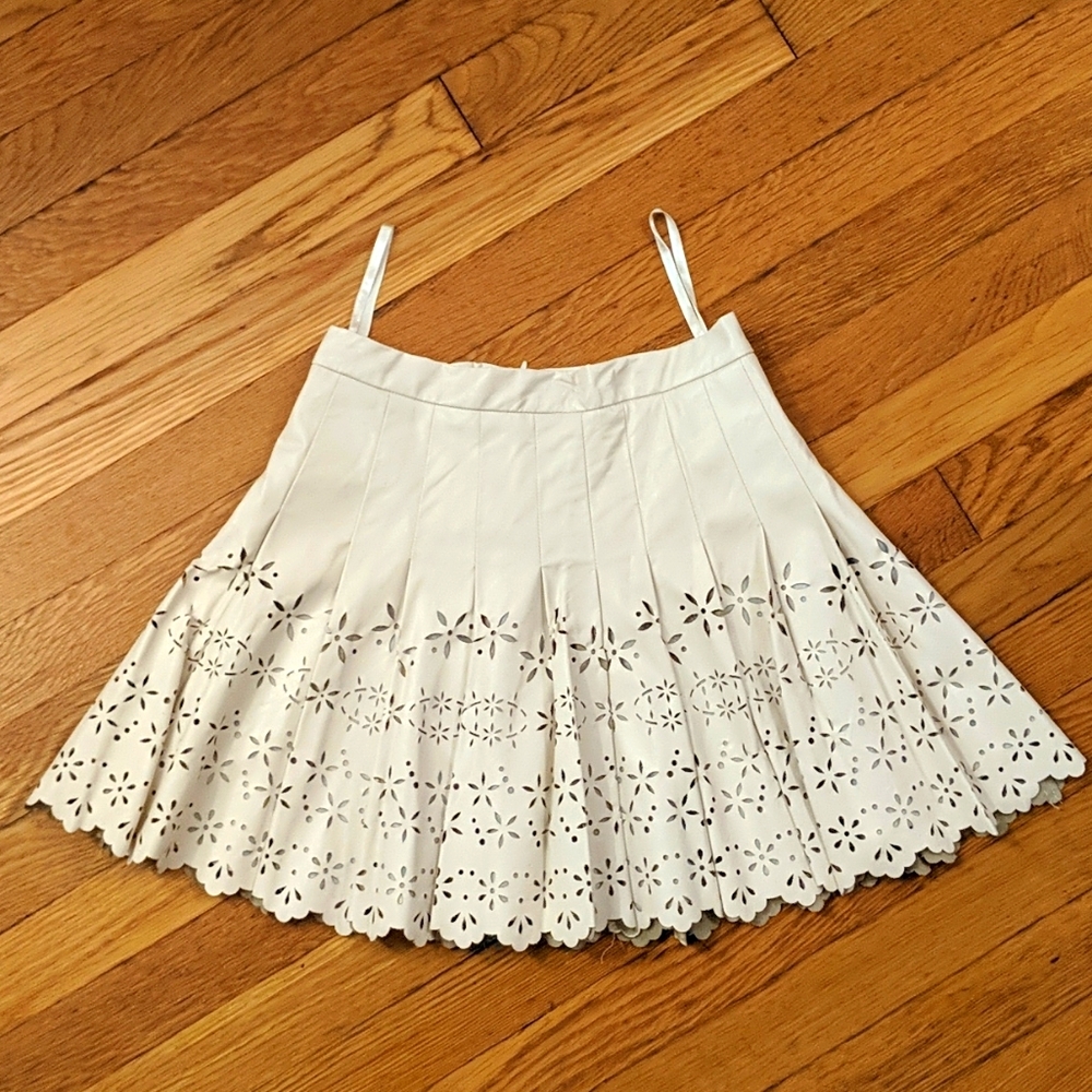 High-waisted LF Mini Skirt